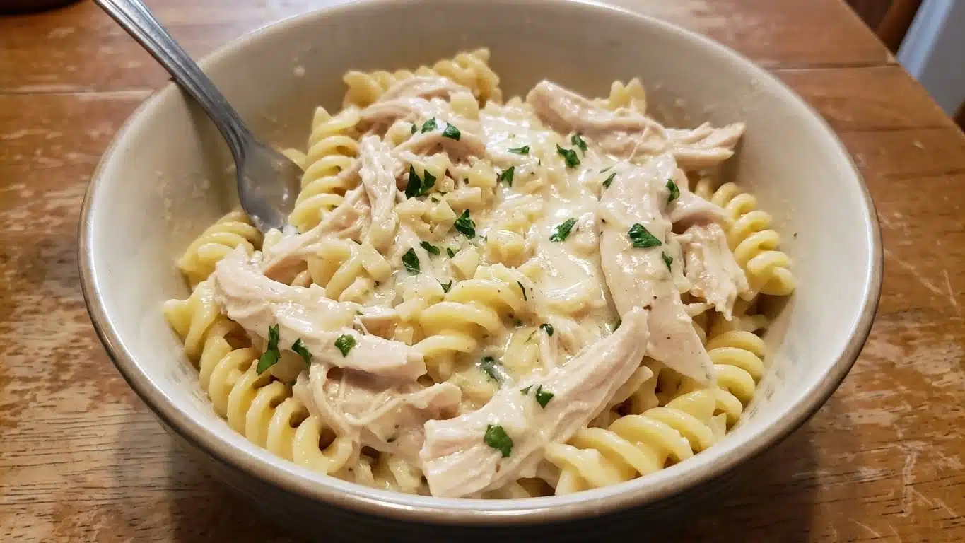 Garlic Parmesan Chicken and Pasta: Creamy, Savory & Family-Approved 2 Garlic Parmesan Chicken and Pasta with creamy sauce